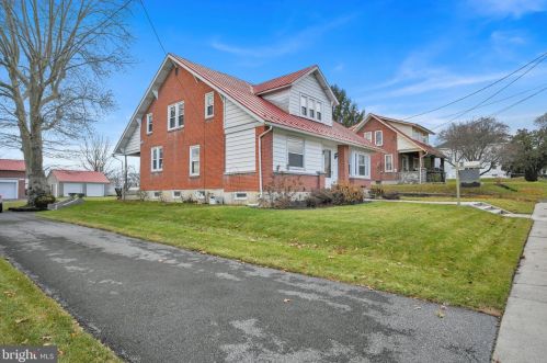 345 Main St, Centre, PA 19541-8841