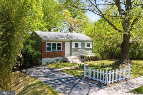 1515 Aiden Dr, Woodbridge, VA 22191-3001