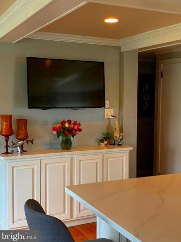 463 School Ln, Harleysville PA  19438-1714 exterior