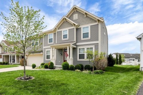 7818 Narrow Leaf Ct, Blacklick OH  43004-6047 exterior