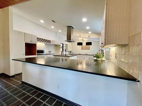 707 River Oaks Dr, Greenville TX  75402-4013 exterior