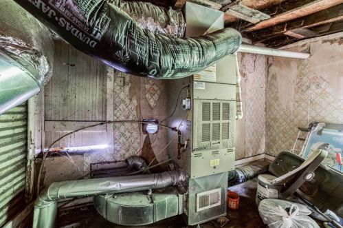 25 Shady Ave, North Charleroi PA  15022-1237 exterior