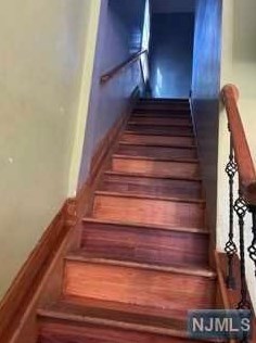 183 Park St, East Orange NJ  07017-1817 exterior