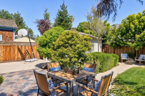 1846 Villa St, Mountain View CA  94041-1051 exterior