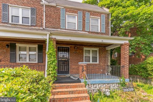 3939 R St, Washington, DC 20020-1060