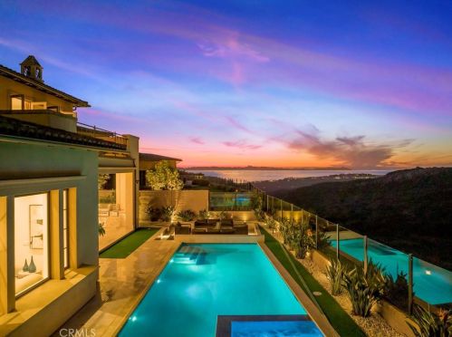 31 Seawatch, Newport Beach CA  92657-1650 exterior