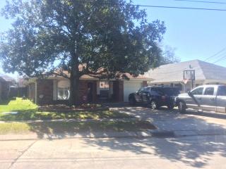 4728 Fairfield St, Metairie, LA 70006-2745