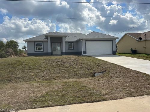 5111 Butte St, Lehigh Acres, FL 33971-8508
