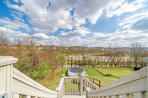 125 Trotwood Dr, Canonsburg PA  15317-9783 exterior