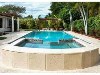 10981 121st St, Miami, FL 33176-4536