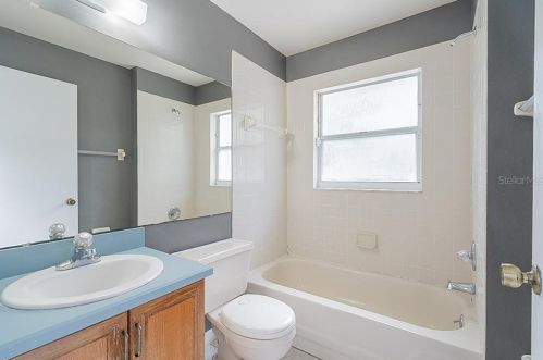 1370 Hensley Dr, Deland FL  32724-2535 exterior