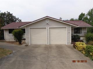 728 Fairway Ct, Ashland, OR 97520-1435