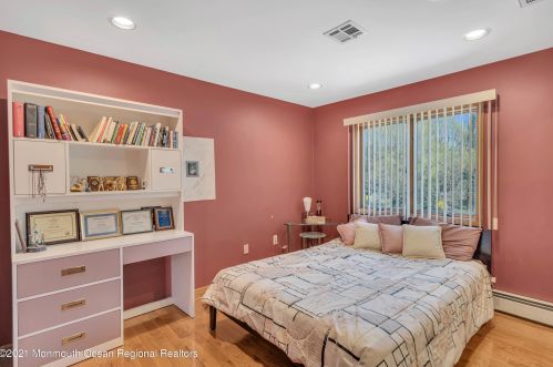 1808 Murray Dr, Belmar NJ  07719-9512 exterior