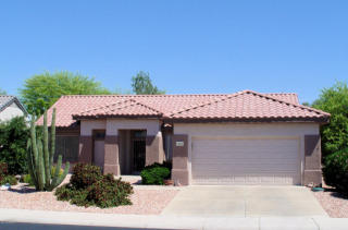 16020 Vinewood Dr, Sun City, AZ 85374-6459