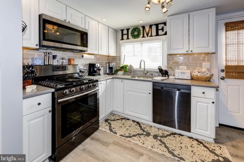 414 Monmouth St, Gloucester NJ  08030-1722 exterior