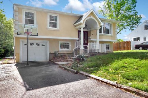 50 Bradford Rd, East Brunswick, NJ 08816-4308