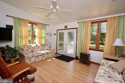 2503 Pennsylvania Ave, West Deptford NJ  08096-4753 exterior