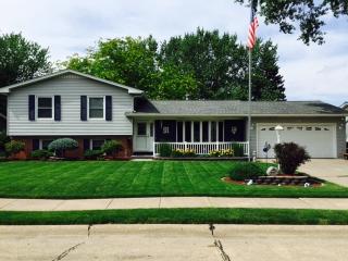 1026 9th Ave, Clinton, IA 52732-3441