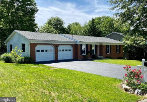 340 Yorktown Rd, Swatara PA  17033-1863 exterior