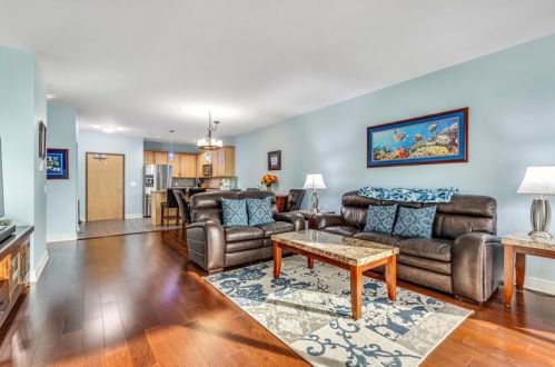 5570 Center St, Pittsburgh, PA 15232-0022
