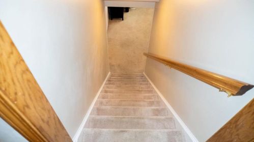 5142 Shawnee Blvd, Schnecksville PA  18078-2609 exterior