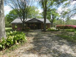 10707 Mahaffey Rd, Tomball TX  77375-6961 exterior