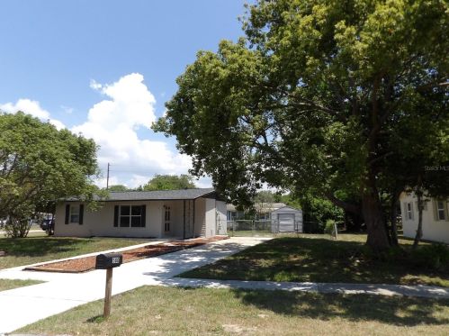 580 Merrimac St, Deltona, FL 32725-5620