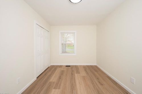 2601 Daye Dr, Greensboro NC  27406-6205 exterior