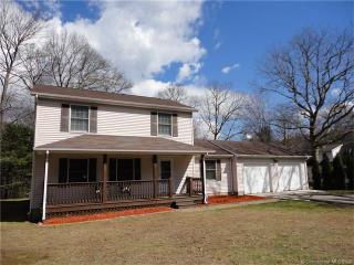 10 Richard Brown Dr, Uncasville, CT 06382-1123