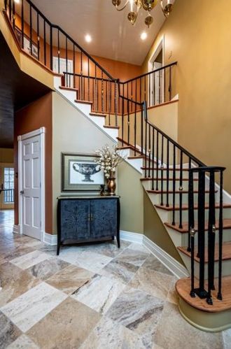 114 Woodhaven Dr, Jeannette, PA 15644-9645