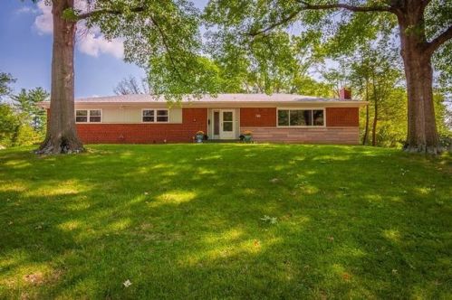7430 Elbrook Ave, Cincinnati, OH 45237-2914