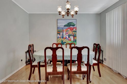 10 Longfellow Ter, Morganville NJ  07751-1411 exterior