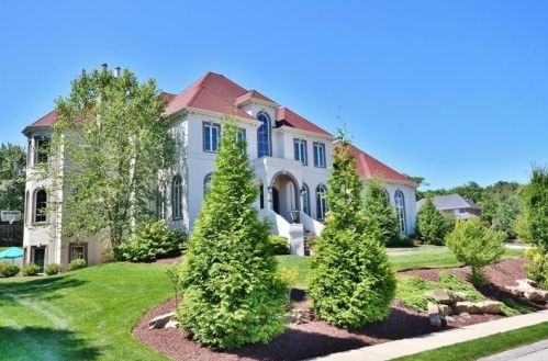 1709 Hunters Path Ln, Pittsburgh, PA 15241-3154