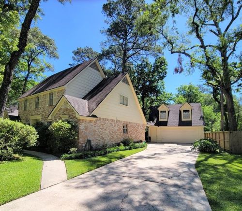 457 Stephen F Austin Dr, Conroe, TX 77302-3121