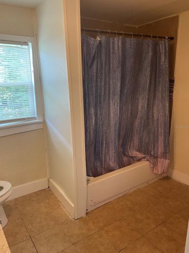 1316 Oleander Ave, Sanford FL  32771-2722 exterior