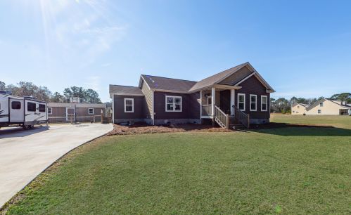 6053 Old Jacksonboro Rd, Ravenel, SC 29470-5279
