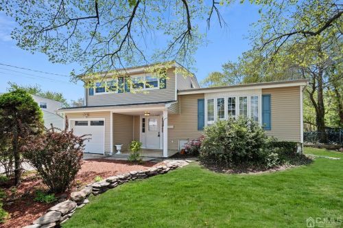 157 Cindy St, Old Bridge NJ  08857-3092 exterior