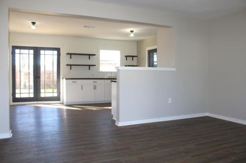 205 Summit St, Borden, TX 78962-1519