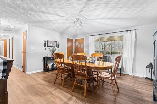 608 Alta Ave, Englewood OH  45322-1803 exterior