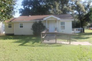 406 Cary Memorial Dr, Pensacola, FL 32505-3326