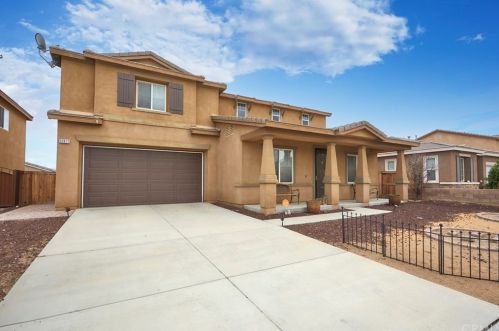 12871 Mesa View Dr, Victorville, CA 92392-0483
