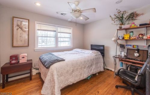 61 Flanders Rd, Mount Olive NJ  07828-3518 exterior