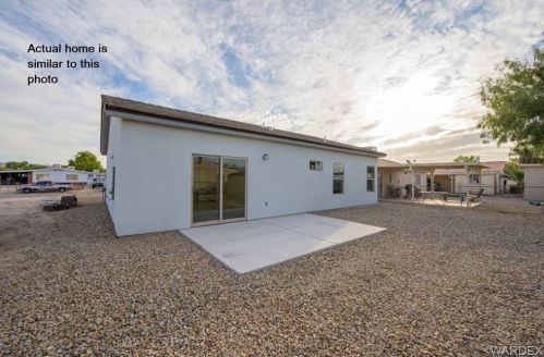 1504 Burr St, Bullhead City AZ  86442-8211 exterior