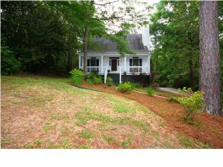 2877 Brookside Dr, Mobile, AL 36693-3511