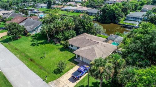35 Cold Spring Ct, Palm Coast, FL 32137-8336