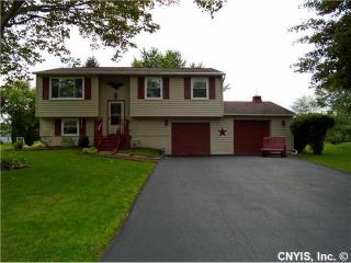 87 Ripplebrook Ln, Minoa, NY 13116-1307