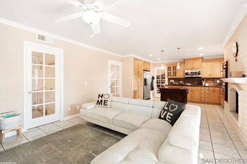 11122 Avenida Del Gato, San Diego CA 92126-1740 exterior