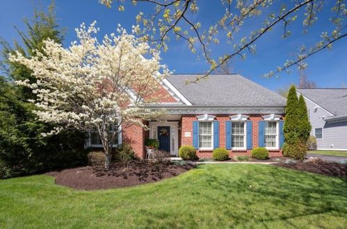 131 Driftwood Dr, Canonsburg, PA 15317-6631