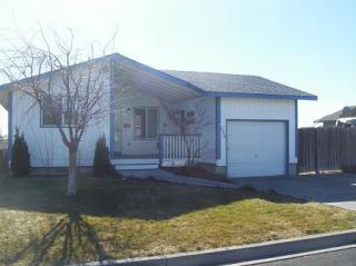 320 6th Ave, Ephrata, WA 98823-2402