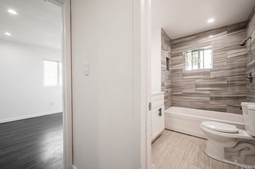 1073 Conejo Dr, San Bernardino CA  92410-4027 exterior